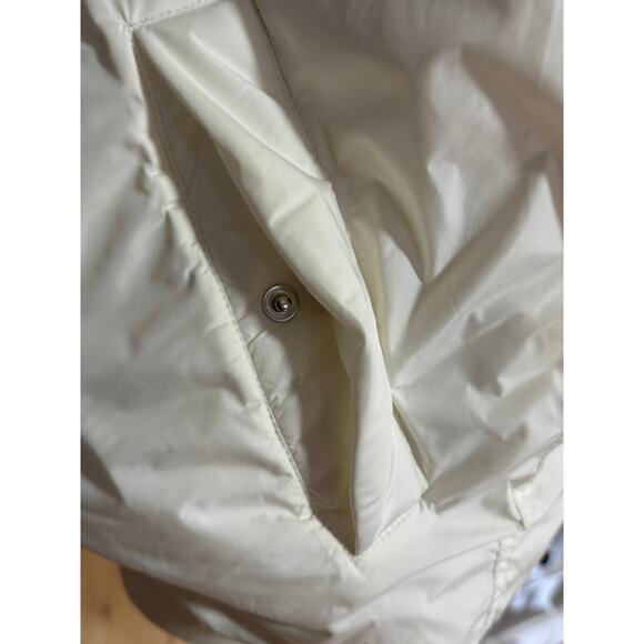 J. Crew | Down Zip Up Puffer Vest in Cream | Size Large - Picture 7 of 11